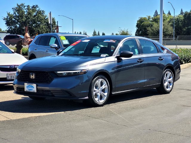 Certified 2025 Honda Accord LX image 8