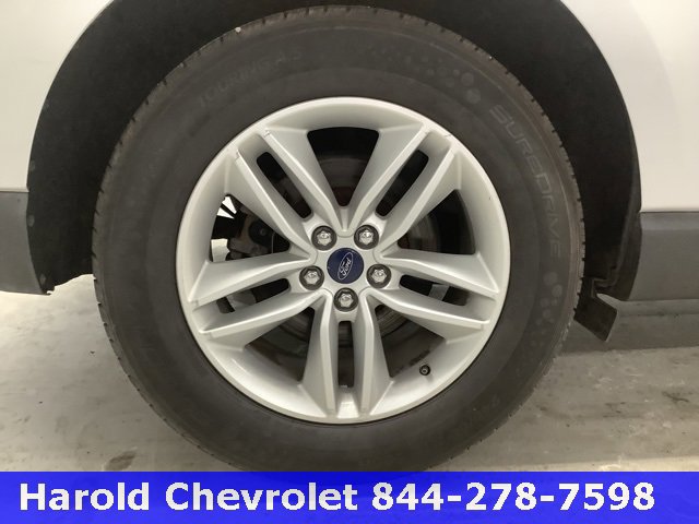 Used 2017 Ford Edge SEL w/ Equipment Group 201A image 7