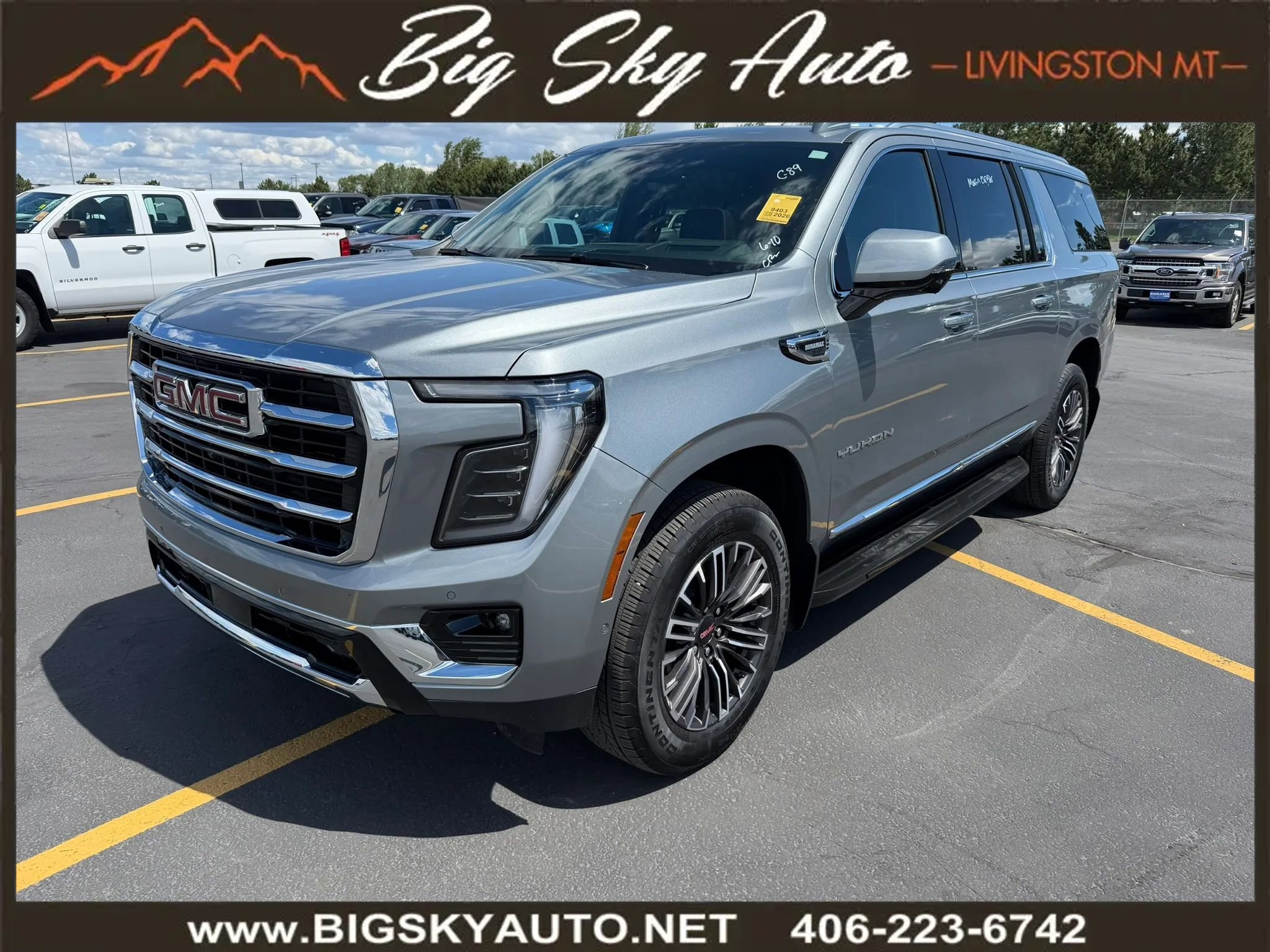 Used 2026 GMC Yukon XL Elevation w/ Elevation Premium Package AWD/4WD image 3