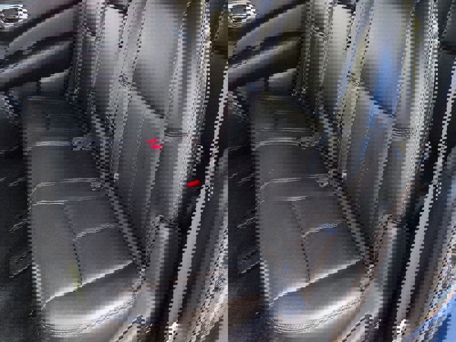 Used 2016 Nissan Pathfinder SL image 20