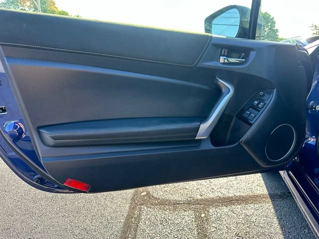 Used 2019 Toyota 86 RWD image 14