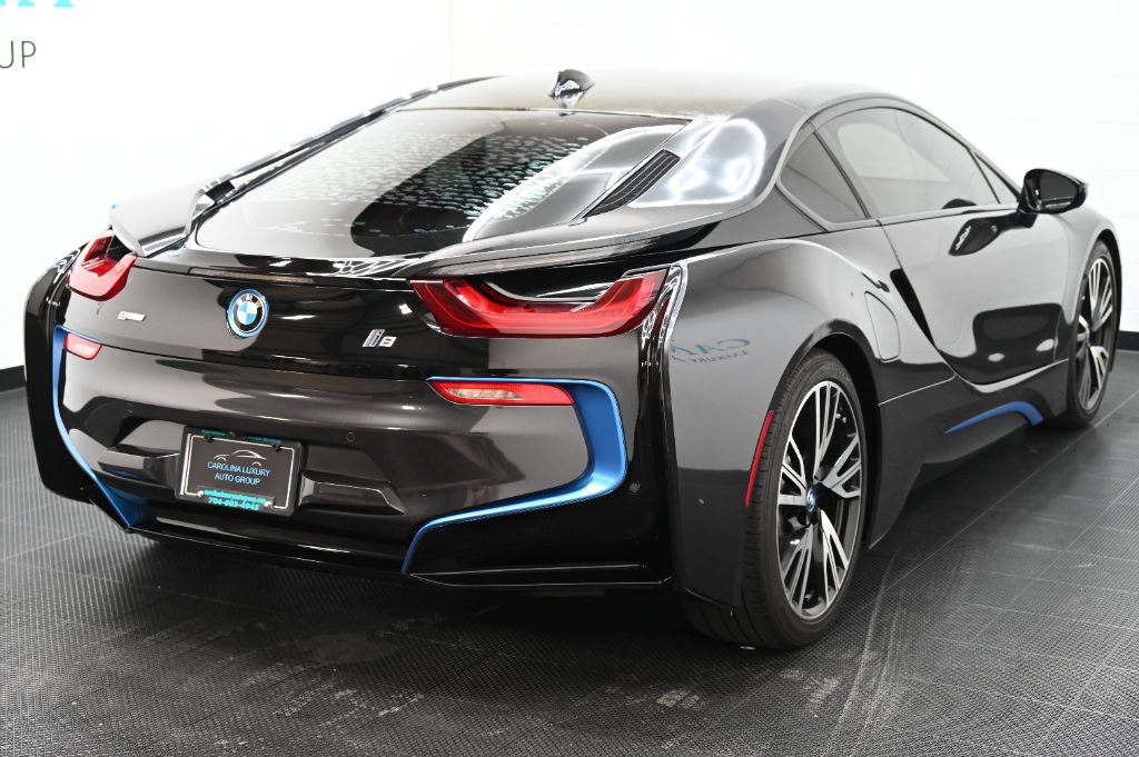 Used 2016 BMW i8 AWD/4WD image 3