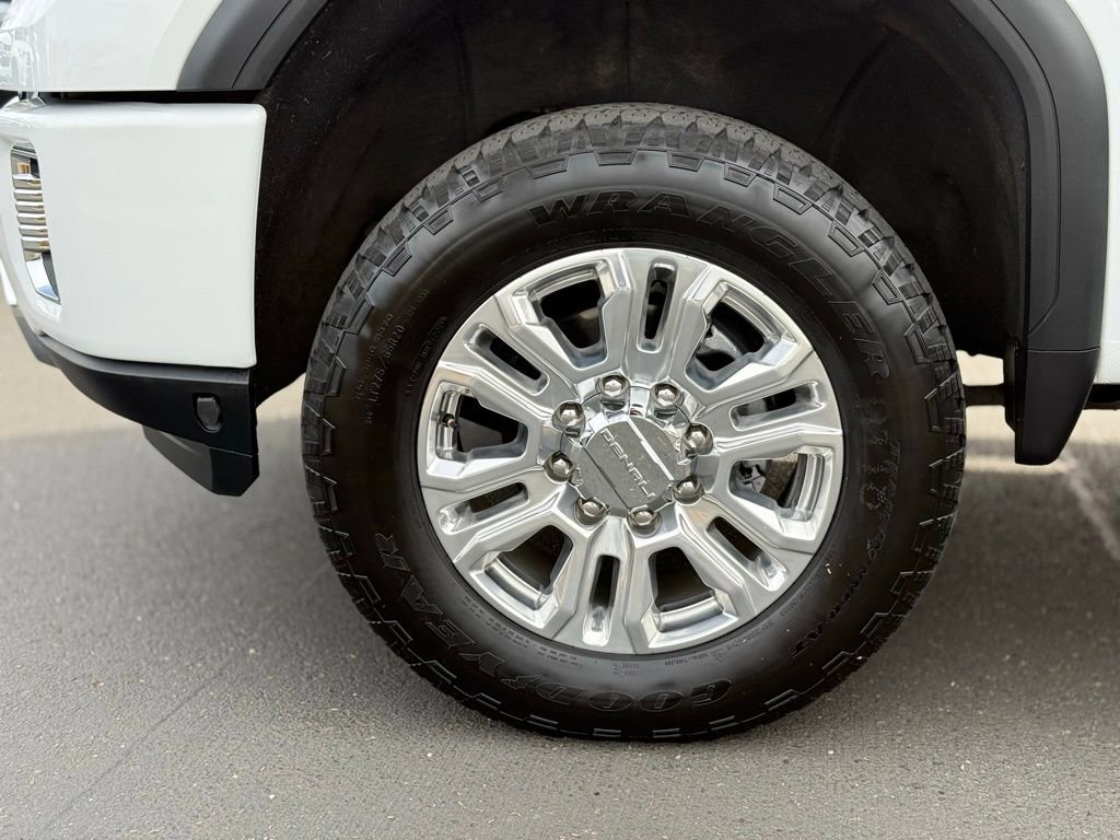 Used 2020 GMC Sierra 3500 Denali w/ Denali Ultimate Package AWD/4WD image 9