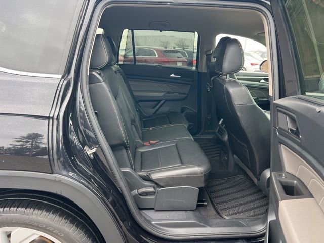 Used 2023 Volkswagen Atlas SE image 28