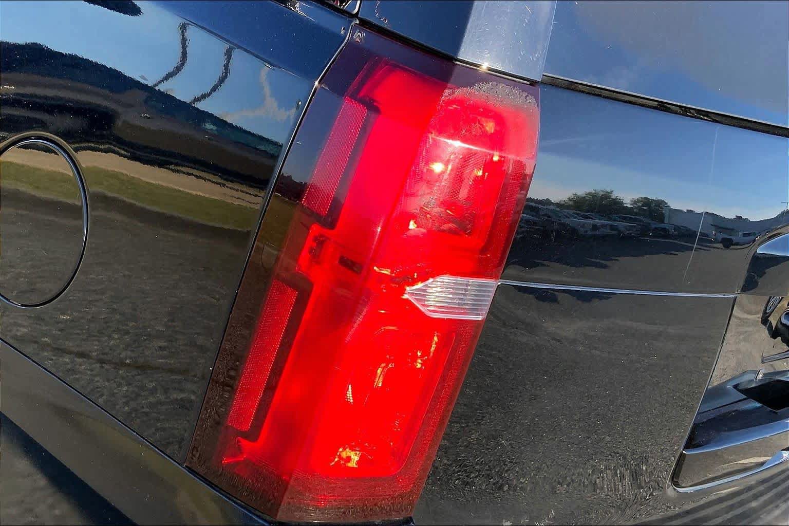 Used 2020 Chevrolet Tahoe LT AWD/4WD image 27