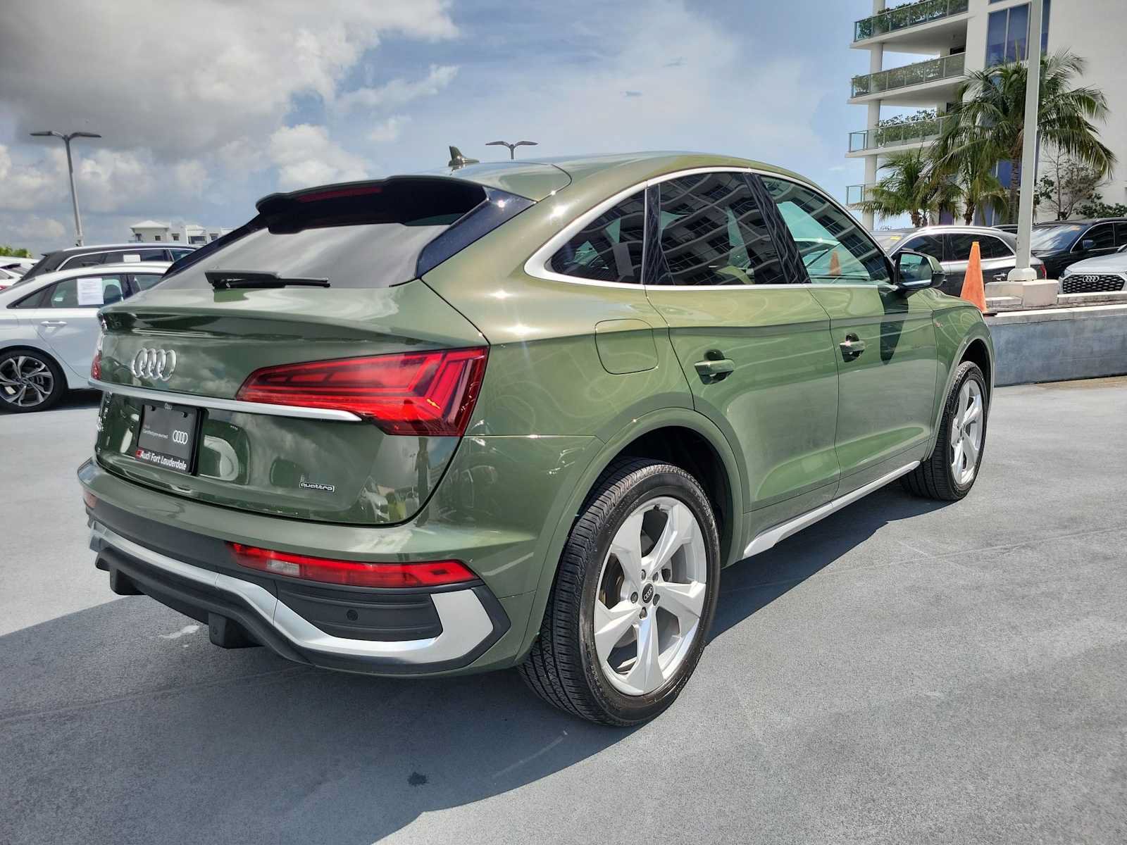 Certified 2023 Audi Q5 2.0T Premium w/ Convenience Package AWD/4WD image 12