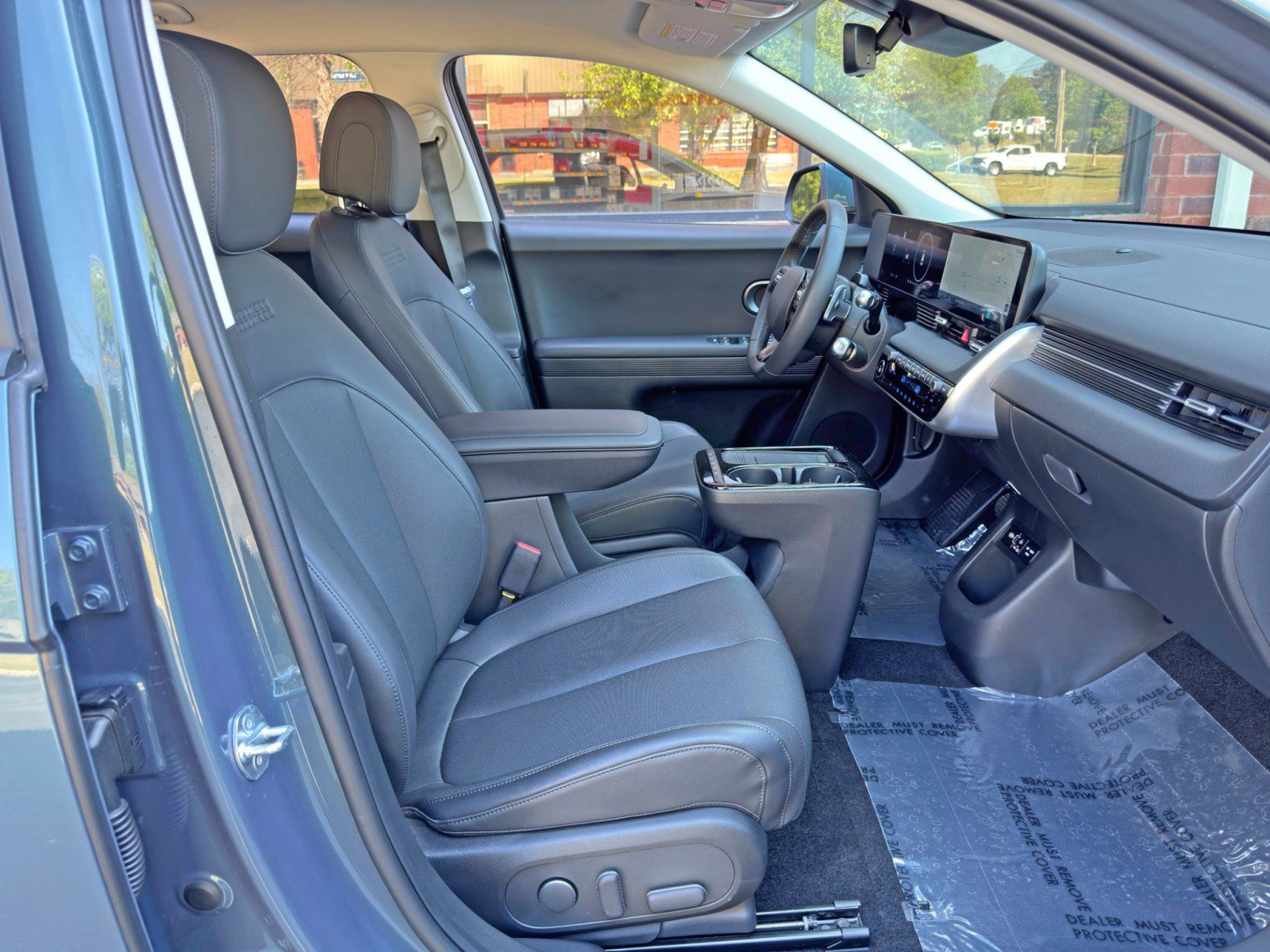 Used 2025 Hyundai Ioniq 5 SEL RWD image 14