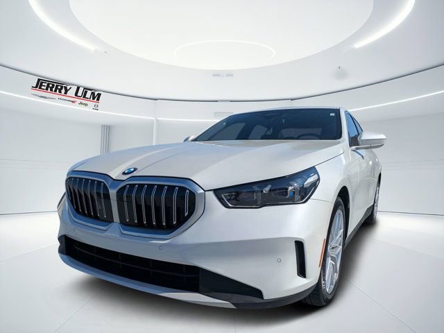 Used 2025 BMW 530i image 6