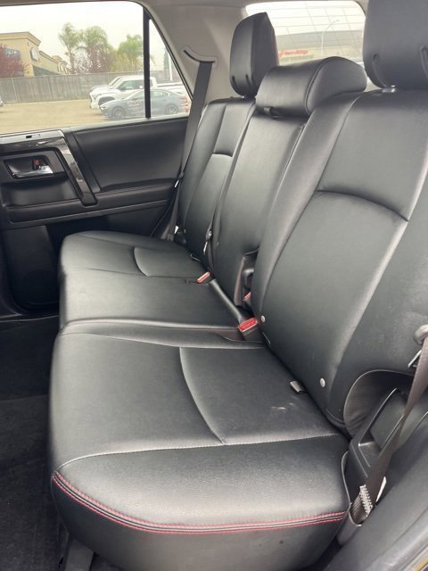 Used 2024 Toyota 4Runner TRD Off-Road Premium image 10