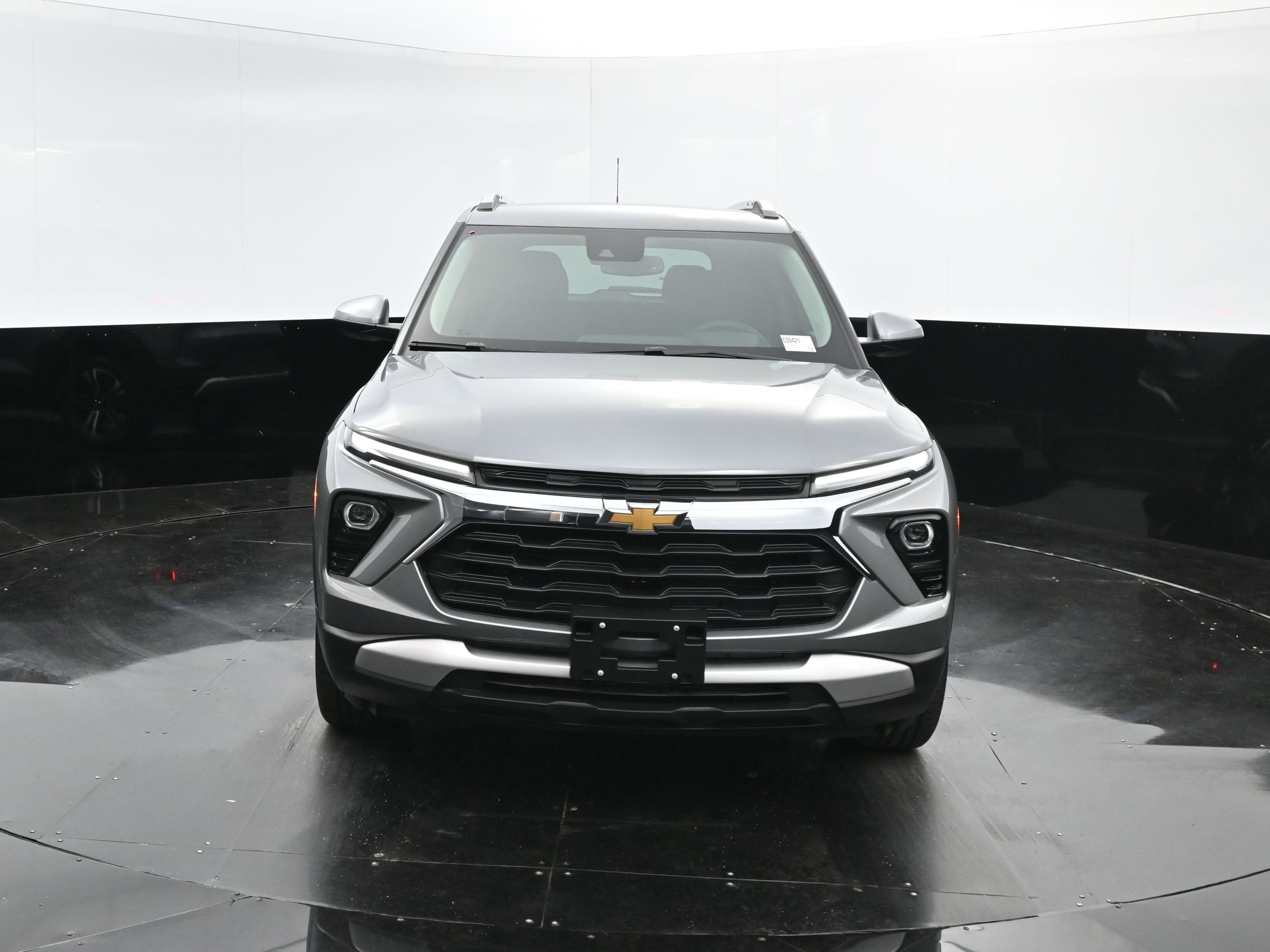 New 2025 Chevrolet TrailBlazer LT w/ Convenience Package image 2