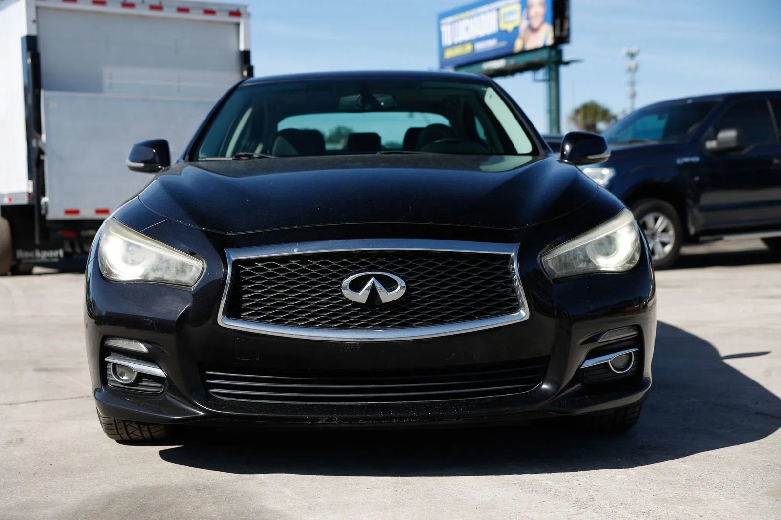 Used 2014 INFINITI Q50 Premium w/ Navigation Package image 11