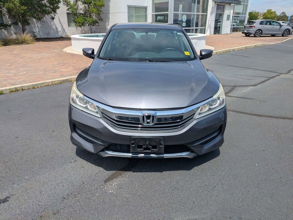 Used 2016 Honda Accord LX image 10