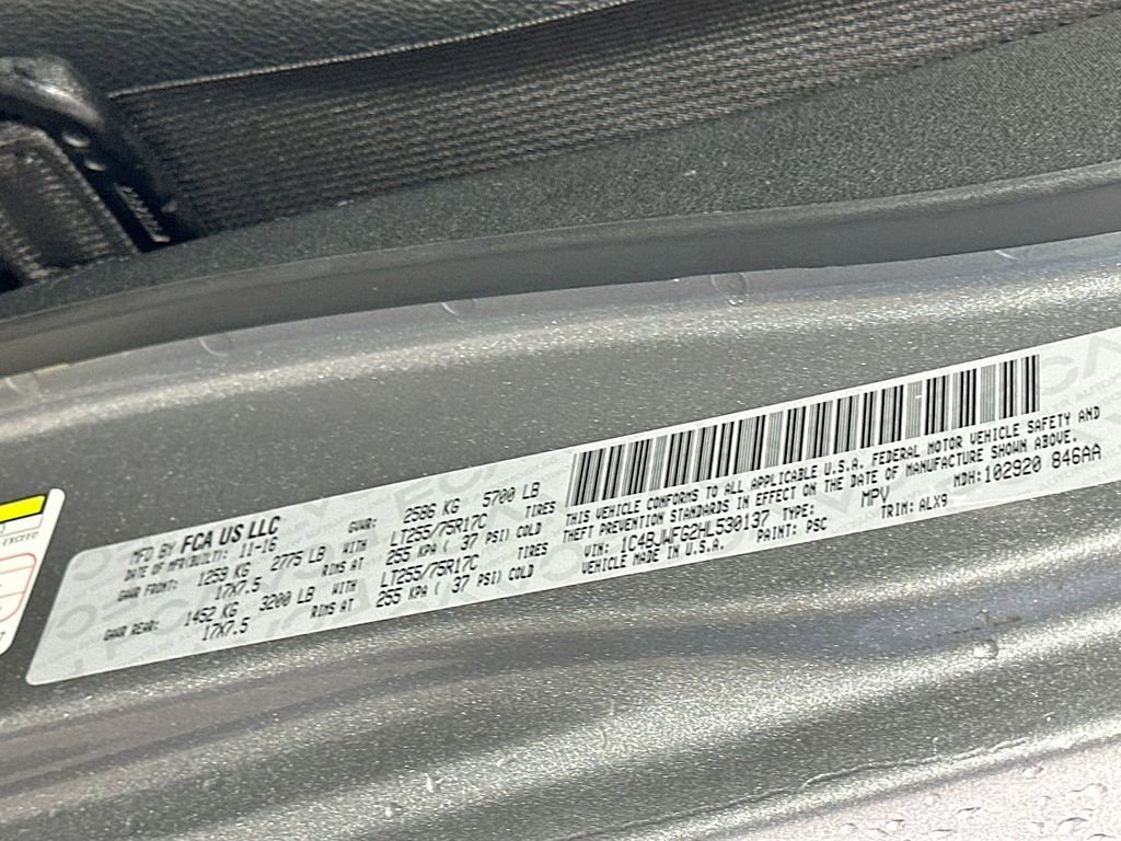 Used 2017 Jeep Wrangler Unlimited Rubicon image 29