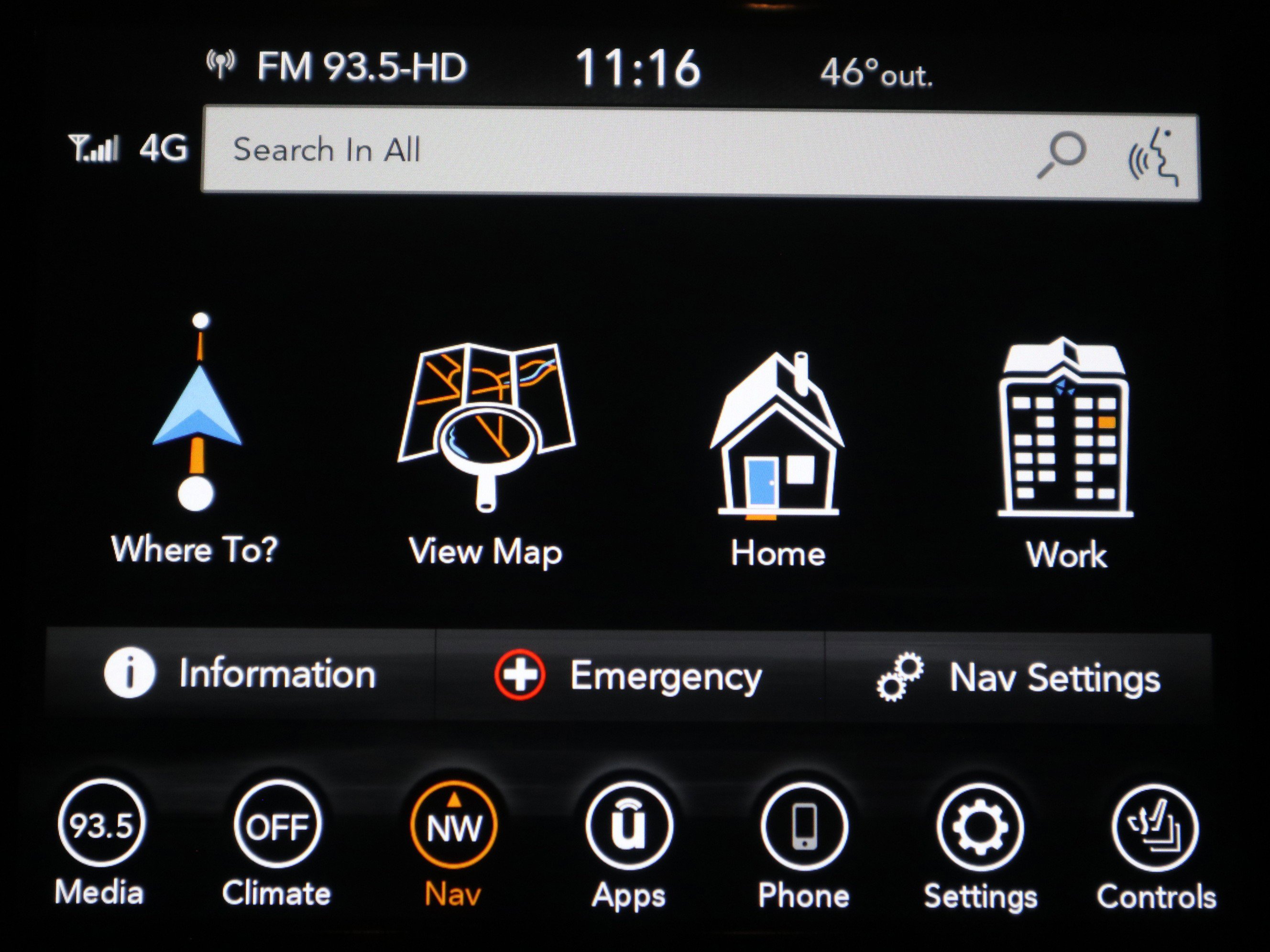 Used 2020 Jeep Grand Cherokee Limited w/ Luxury Group II image 24