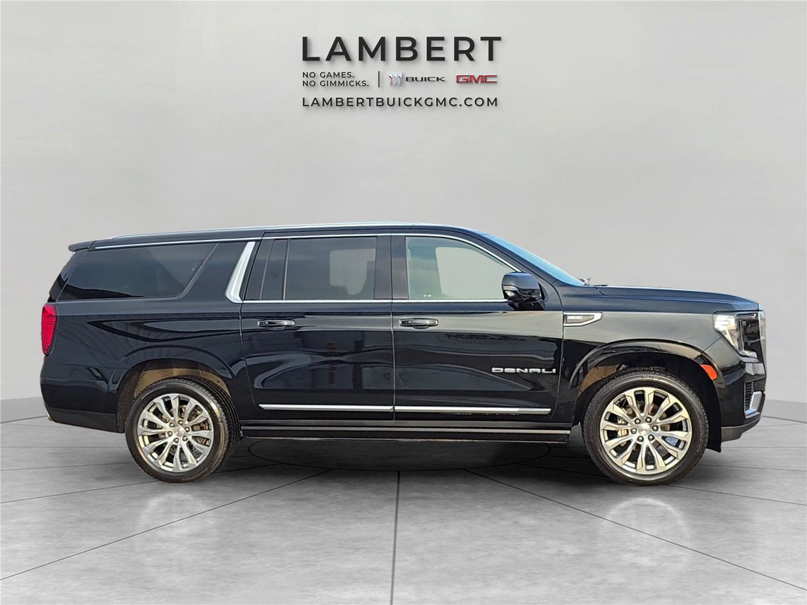 Used 2023 GMC Yukon XL Denali w/ LPO, Floor Liner Package AWD/4WD image 6