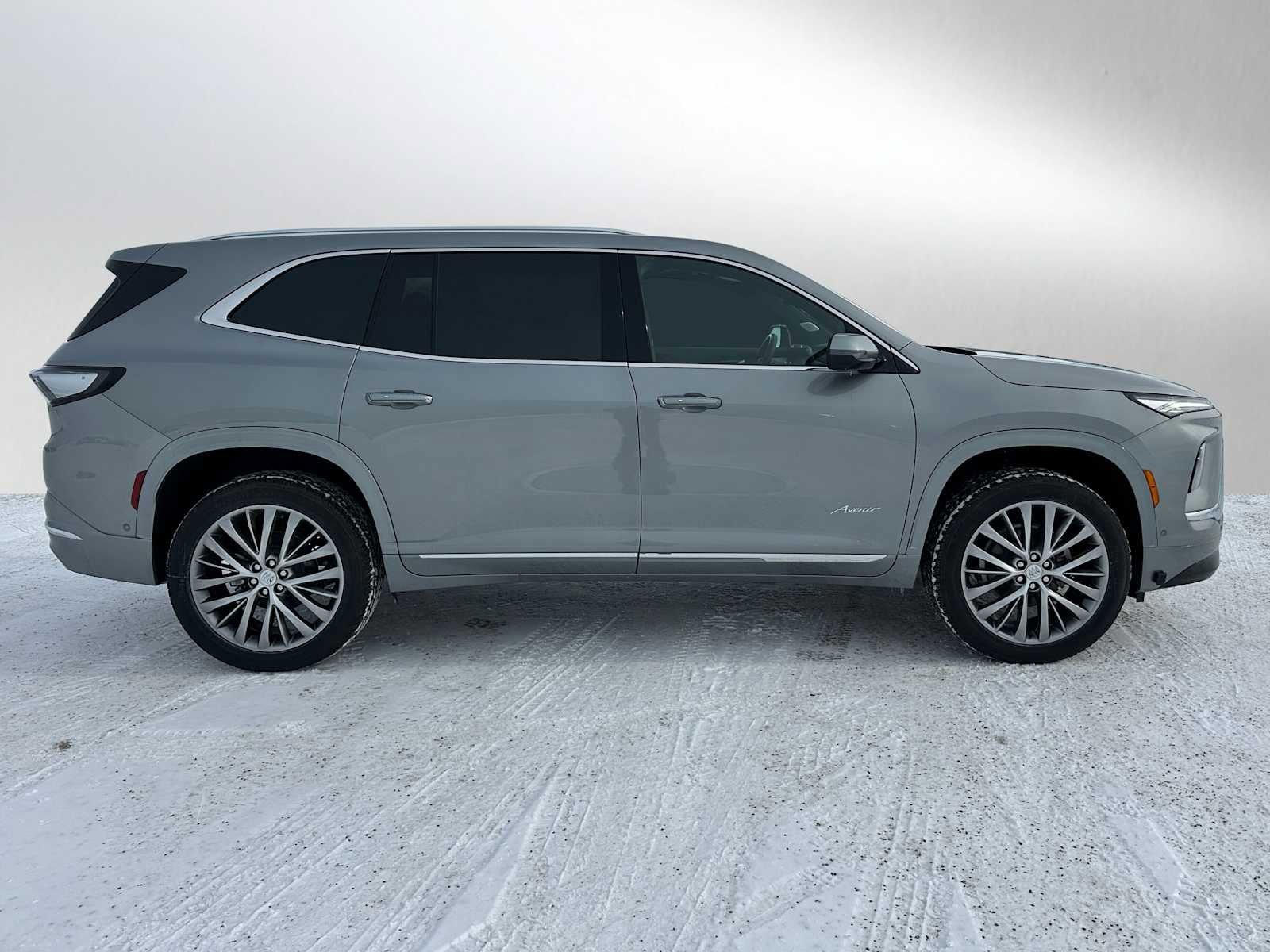 New 2026 Buick Enclave Avenir w/ Super Cruise Package AWD/4WD image 2
