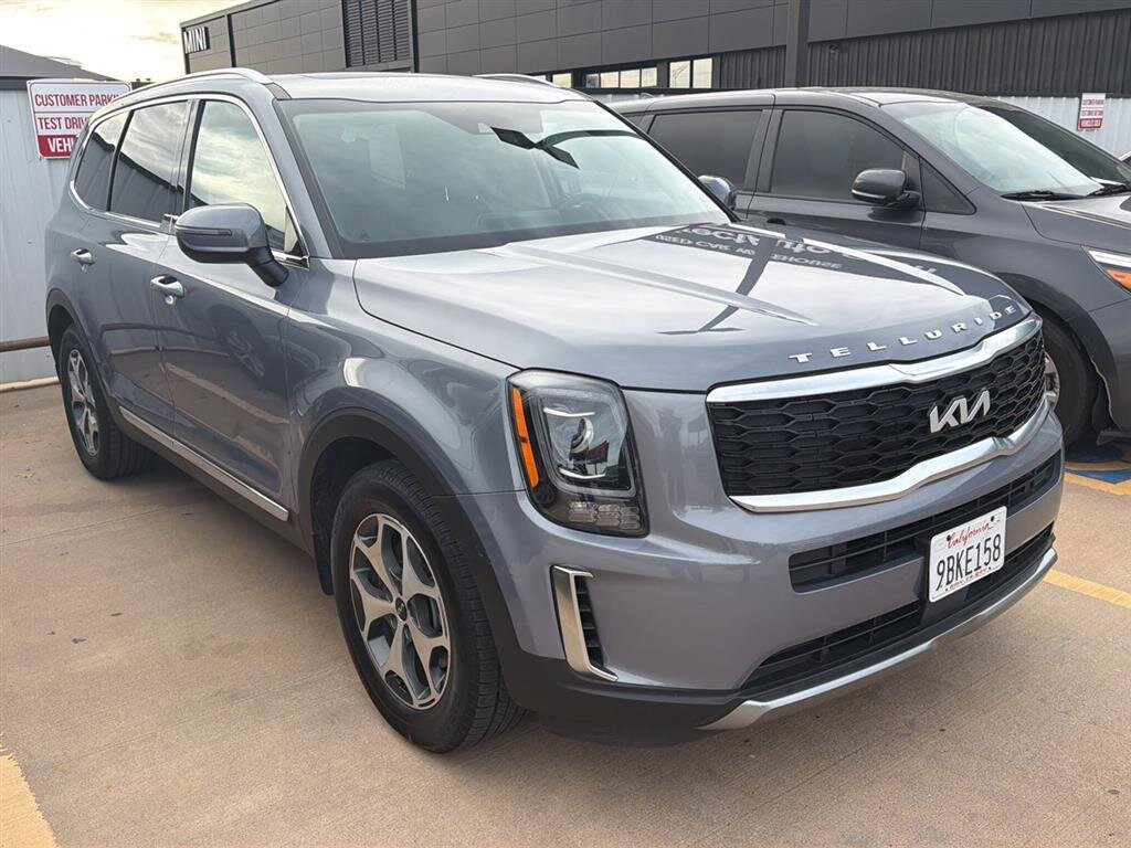 Used 2022 Kia Telluride EX image 1