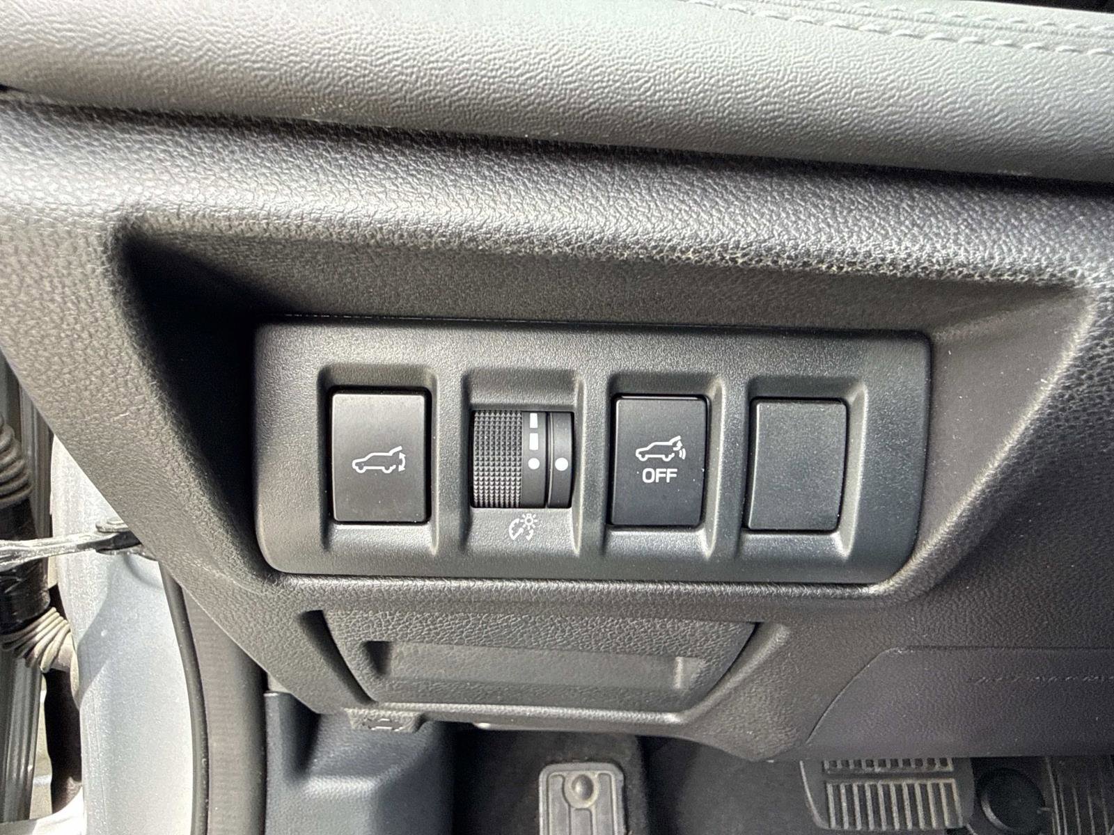 Used 2023 Subaru Outback Touring XT image 30