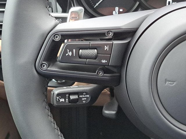 New 2026 Porsche Macan Turbo AWD/4WD image 29