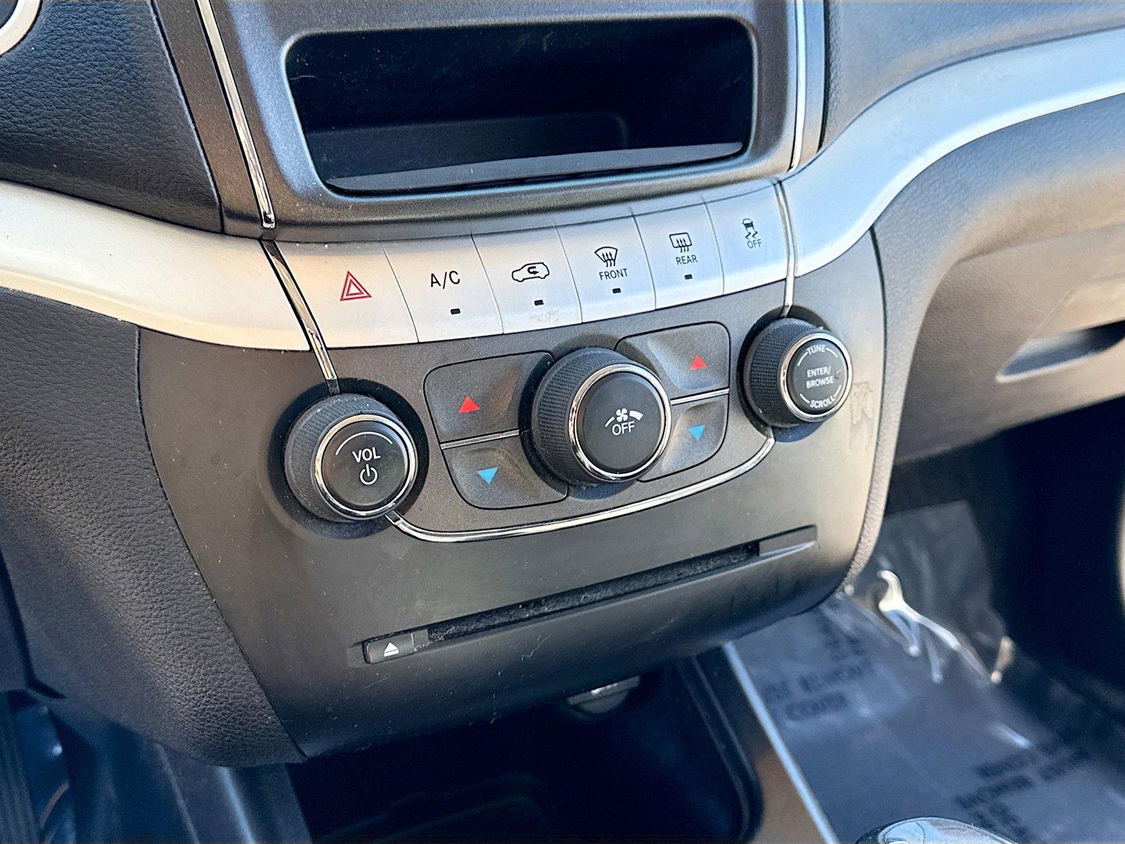 Used 2012 Dodge Journey American Value Package w/ Flexible Seating Group image 10