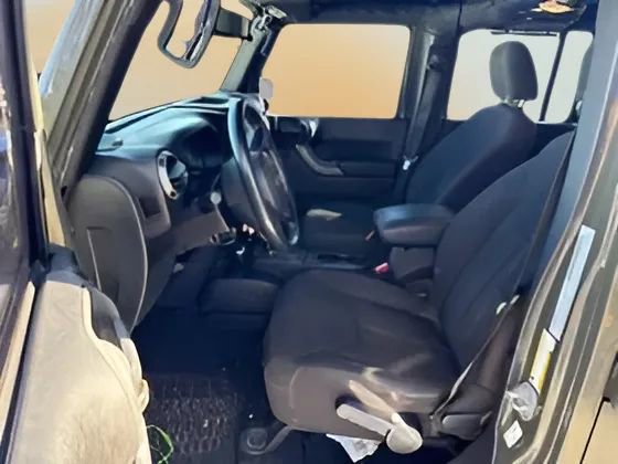 Used 2015 Jeep Wrangler Unlimited Sport w/ Quick Order Package 24S AWD/4WD image 12