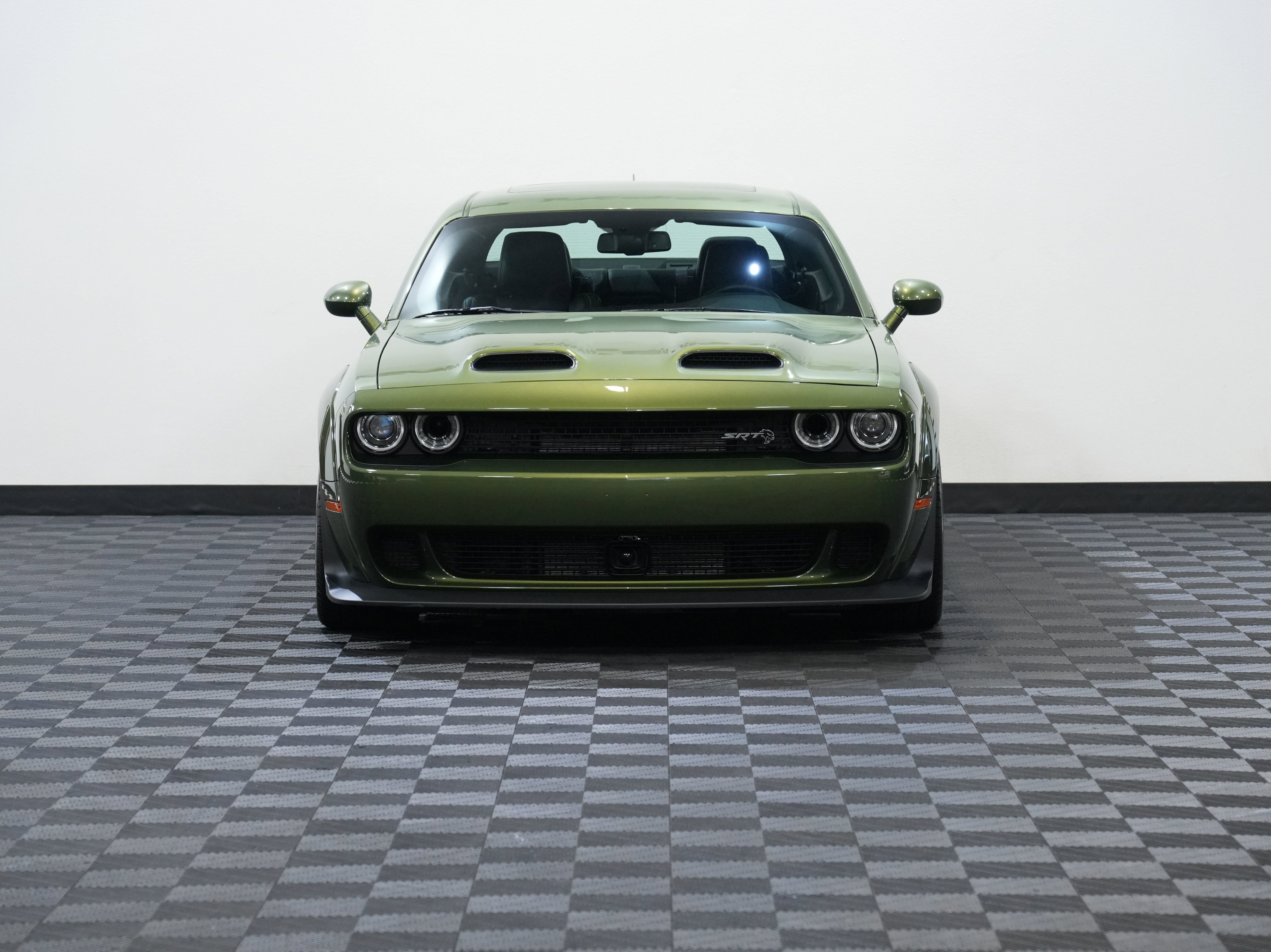 Used 2023 Dodge Challenger SRT Hellcat image 4
