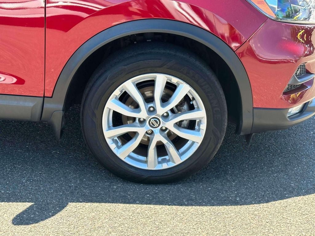 Used 2021 Nissan Rogue Sport SV AWD/4WD image 7