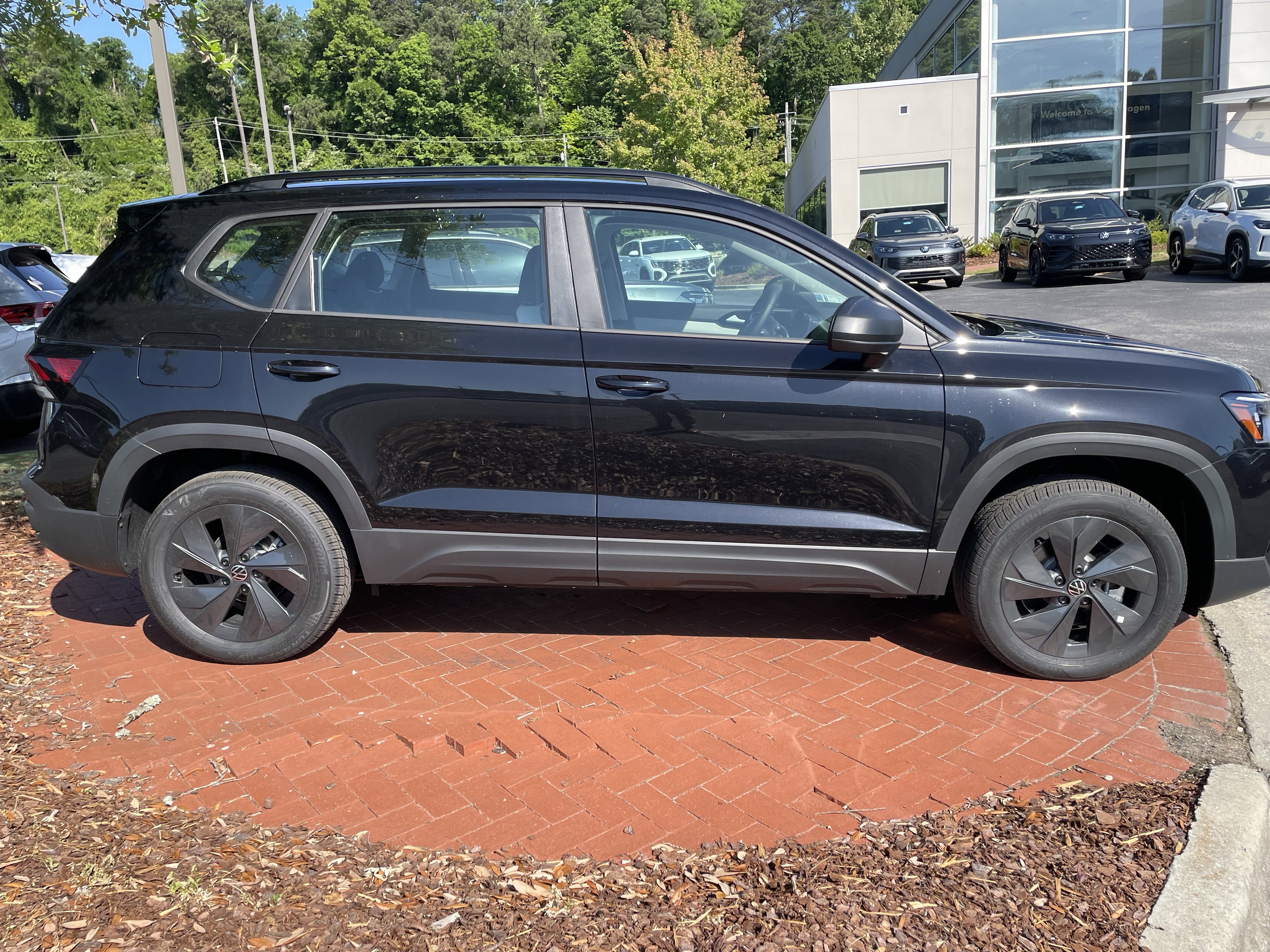 New 2026 Volkswagen Taos S FWD image 4