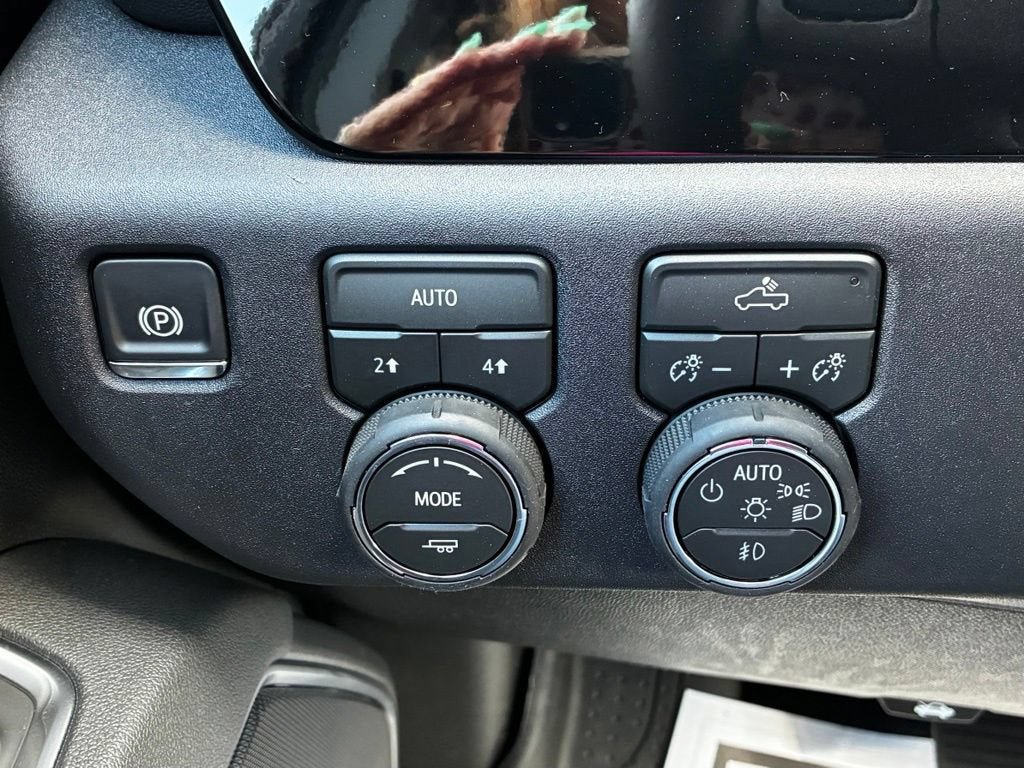 New 2026 Chevrolet Silverado 1500 RST w/ RST Select Package AWD/4WD image 6