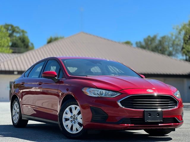 Used 2020 Ford Fusion S FWD image 3