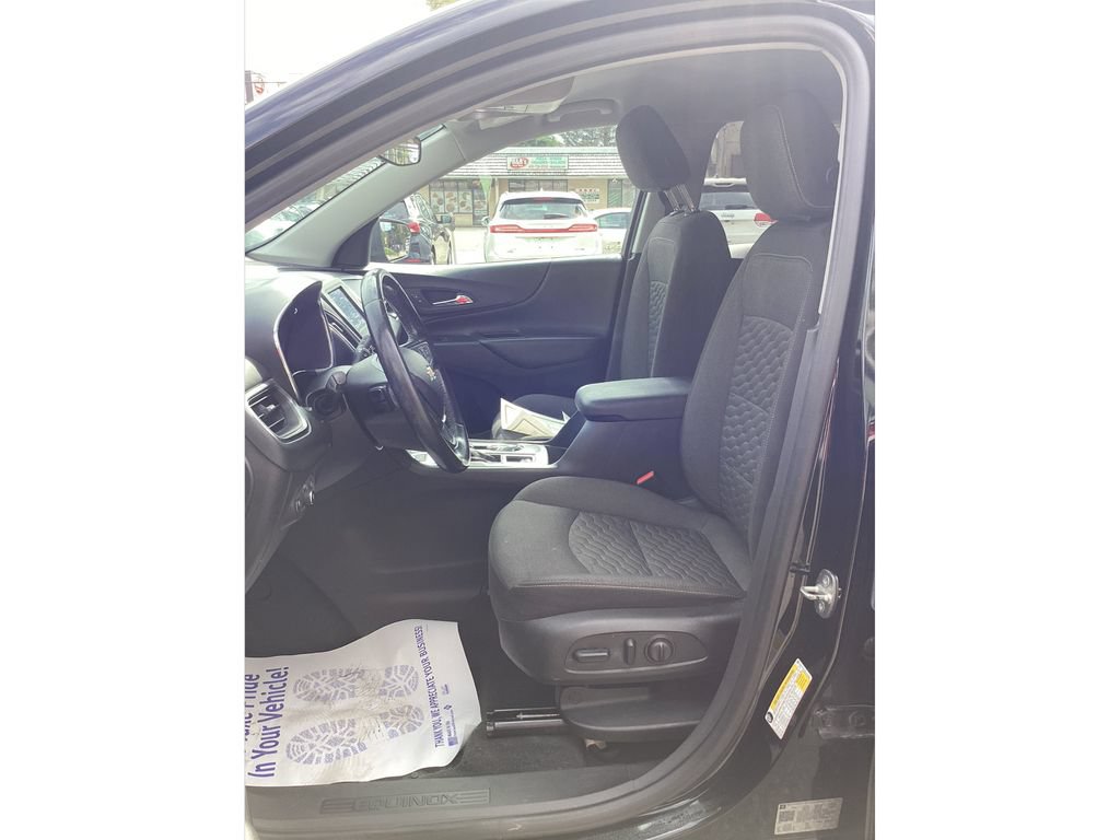 Used 2020 Chevrolet Equinox LT AWD/4WD image 9