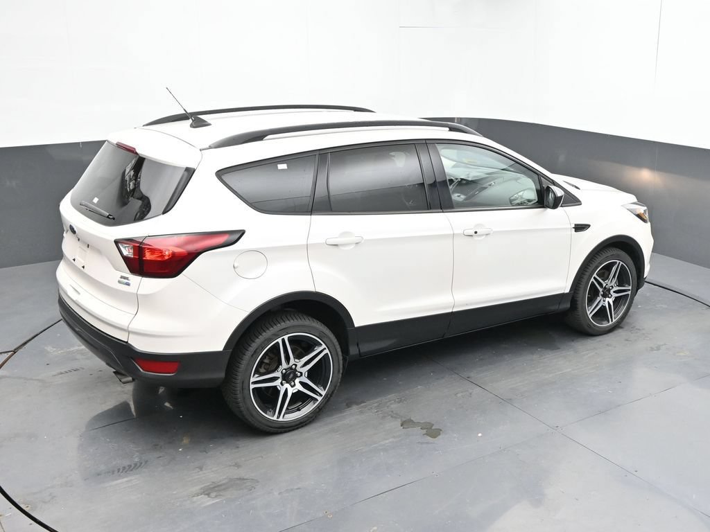 Used 2019 Ford Escape SEL AWD/4WD image 15