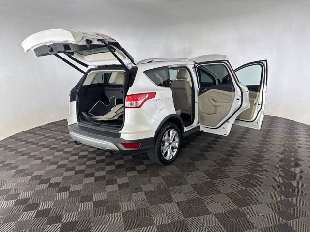Used 2016 Ford Escape Titanium w/ Equipment Group 301A AWD/4WD image 16