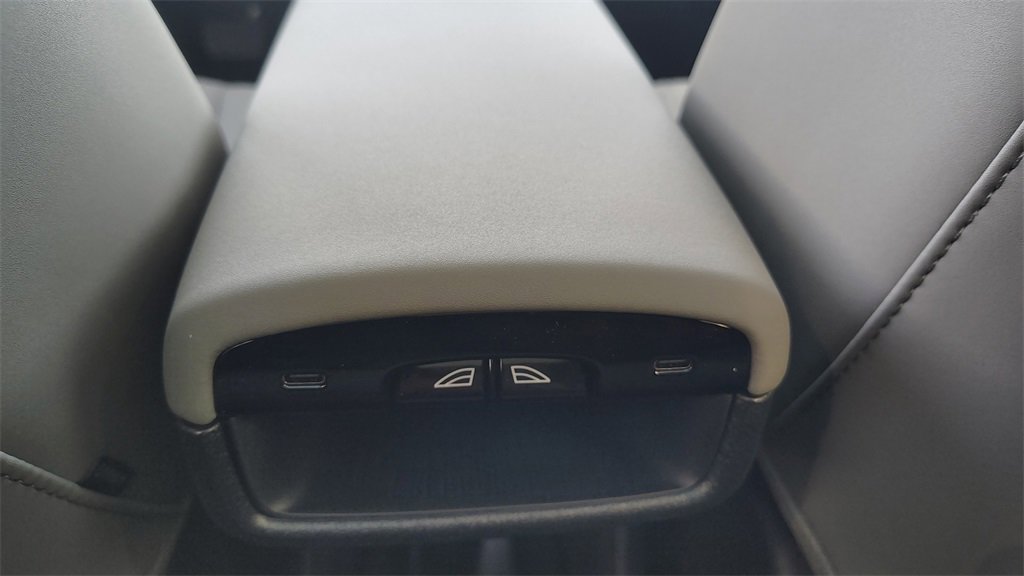 New 2026 Volvo EX30 Ultra image 29