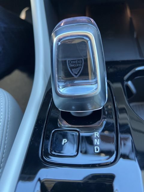New 2026 Volvo XC40 B5 Plus w/ Protection Package Premier AWD/4WD image 18