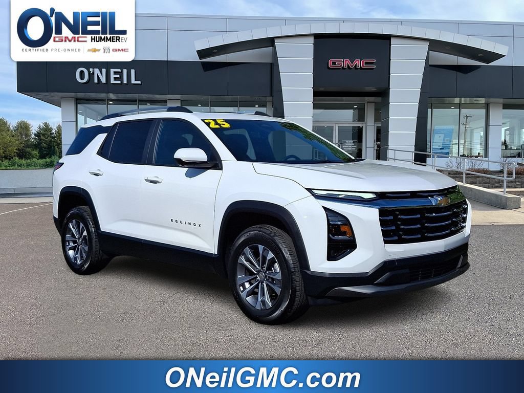 Used 2025 Chevrolet Equinox LT w/ Safety and Technology Package AWD/4WD image 1