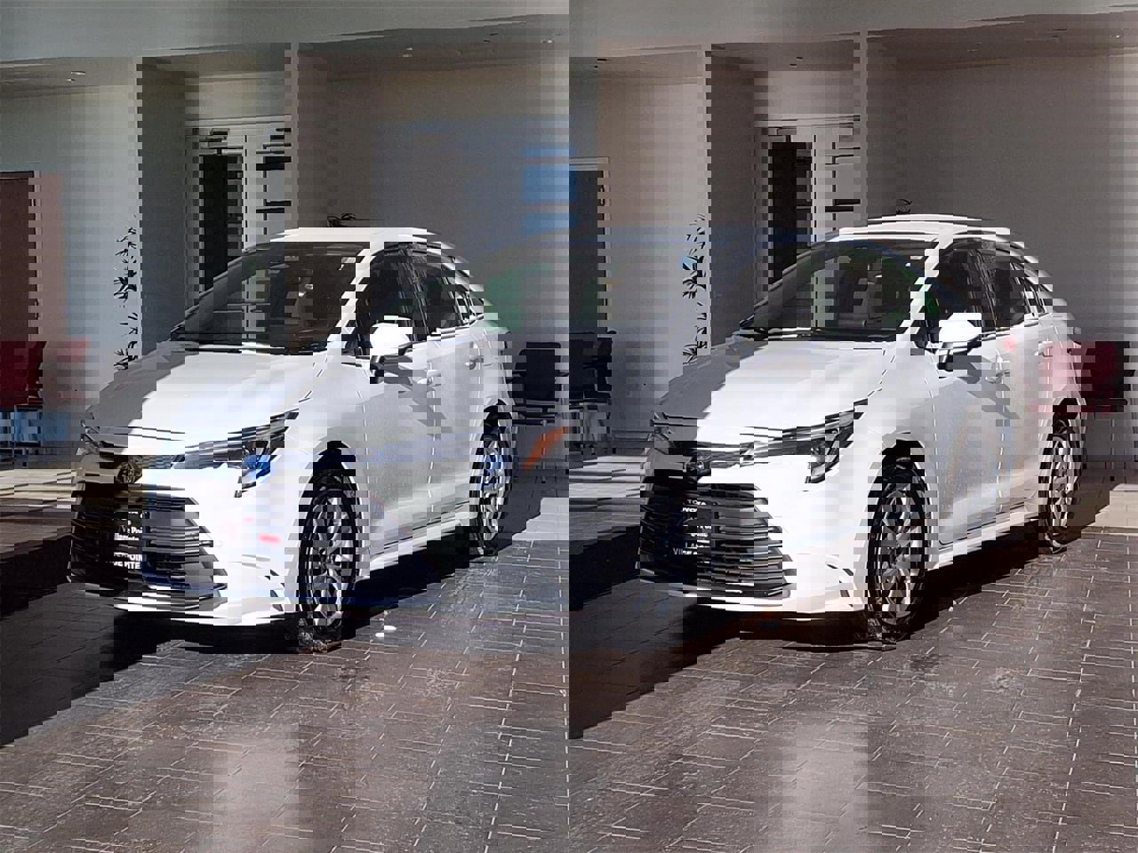 Used 2024 Toyota Corolla LE video 1