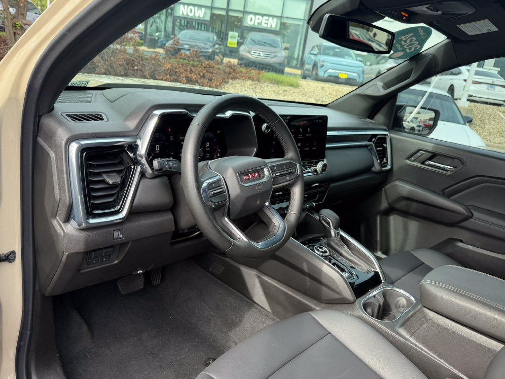 Certified 2024 GMC Canyon Elevation w/ Elevation Premium Package AWD/4WD image 21
