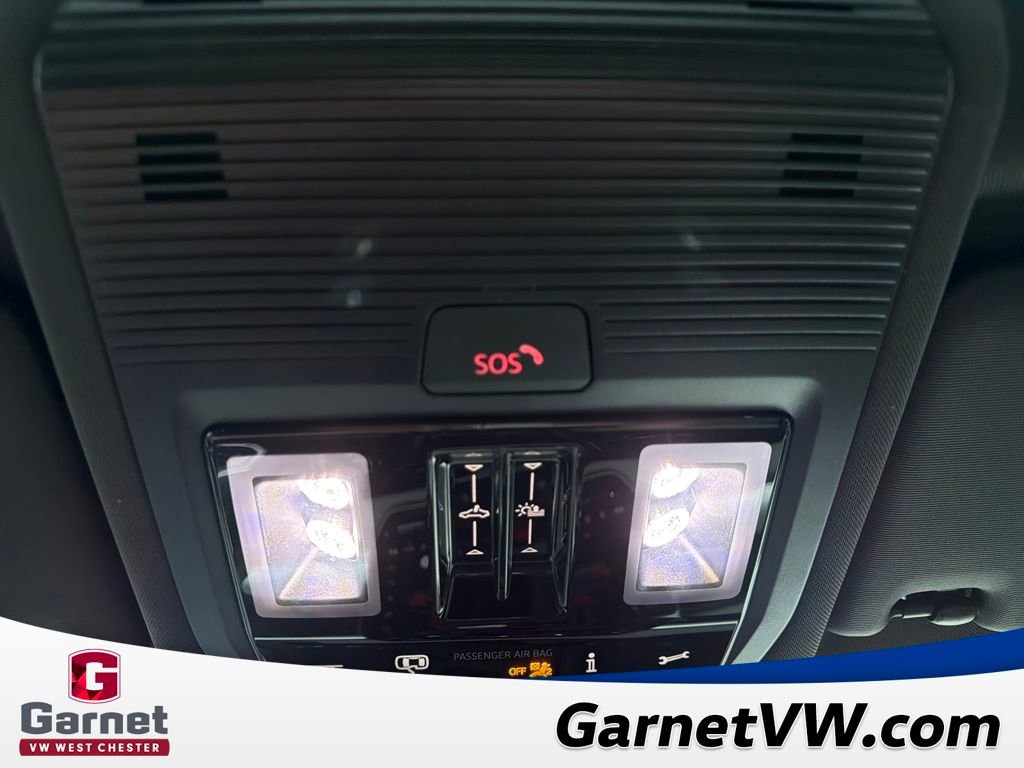 New 2026 Volkswagen Tiguan SE R-Line image 26