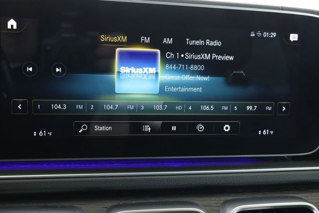 Used 2022 Mercedes-Benz GLS 450 4MATIC image 16