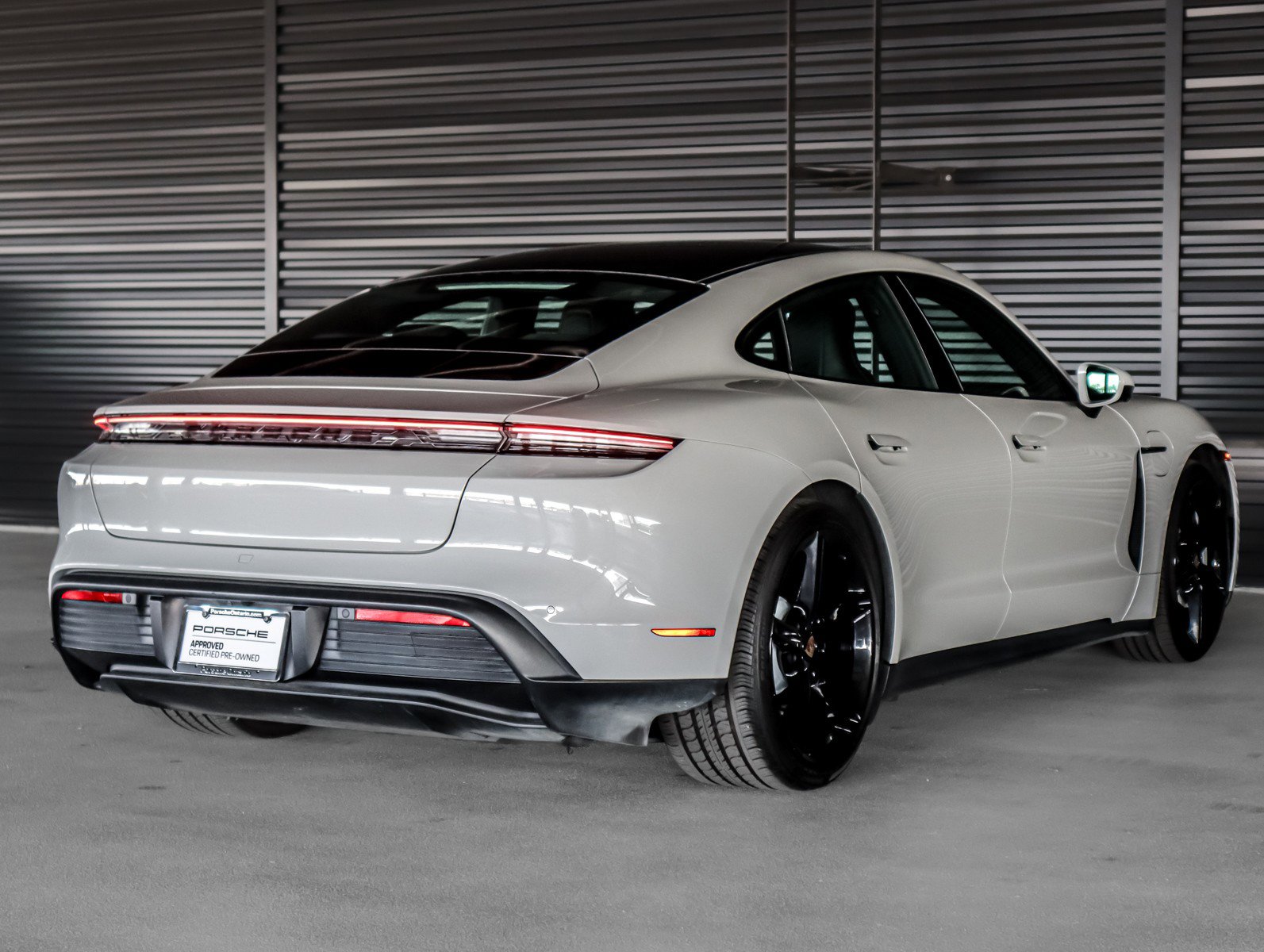 Certified 2021 Porsche Taycan 4S AWD/4WD image 10