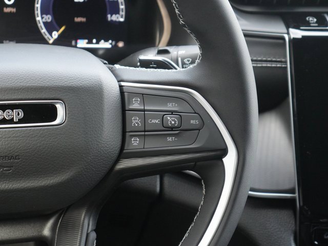 New 2025 Jeep Grand Cherokee L Laredo image 20