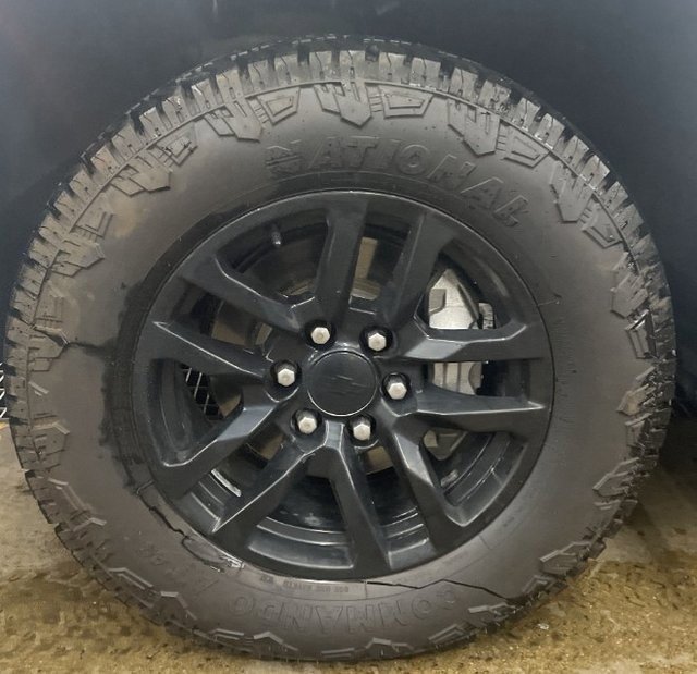 Used 2023 Chevrolet Silverado 1500 Custom image 8