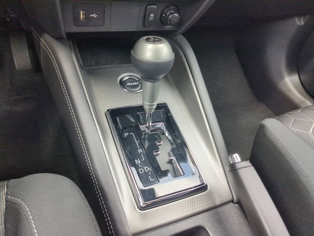 Used 2025 Mitsubishi Outlander Sport ES AWD/4WD image 26