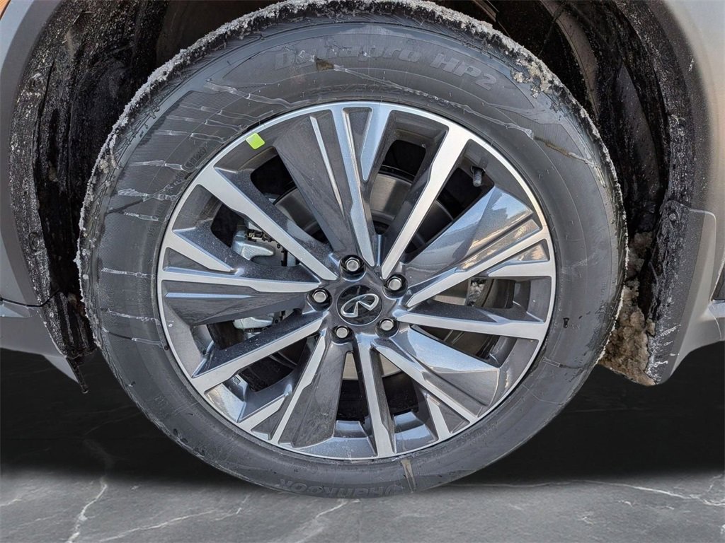 New 2026 INFINITI QX60 Luxe w/ Family Package image 34