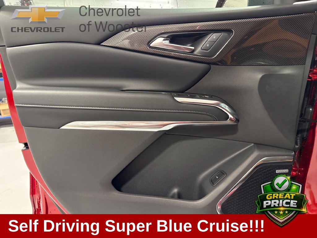 New 2027 Chevrolet Traverse Z71 w/ Enhanced Driving Package AWD/4WD image 32