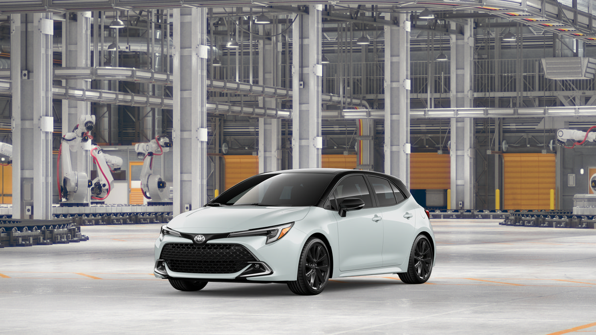 New 2026 Toyota Corolla XSE FWD video 1