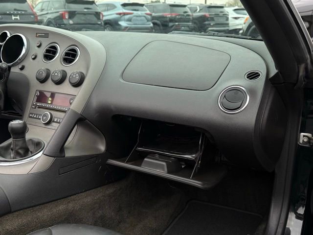 Used 2006 Pontiac Solstice Convertible w/ Premium Package image 22