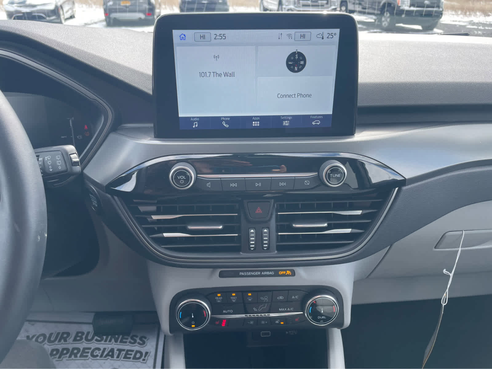 Used 2025 Ford Escape Active w/ Cold Weather Package image 17