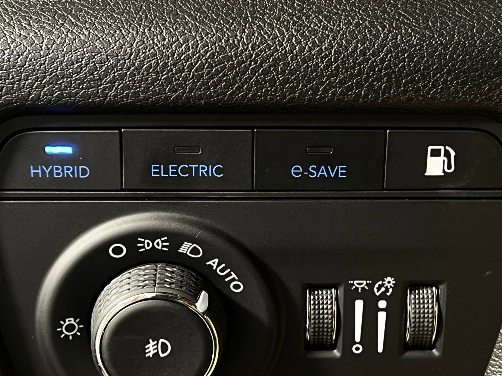 Used 2024 Jeep Grand Cherokee Trailhawk image 25